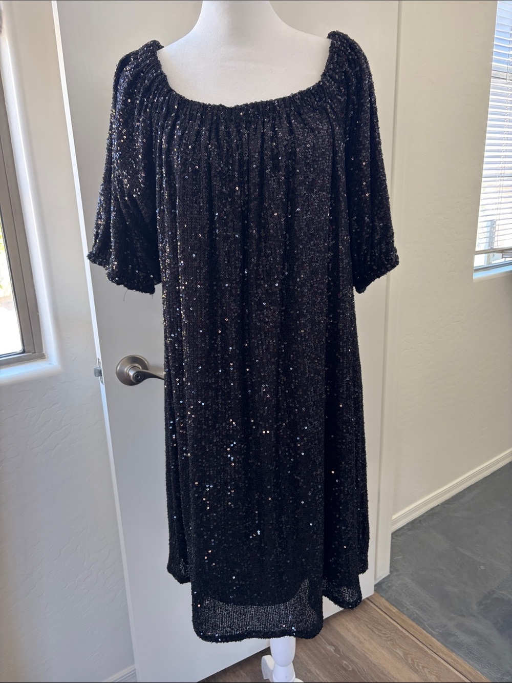 VENUS Black Sequin Midi Dress